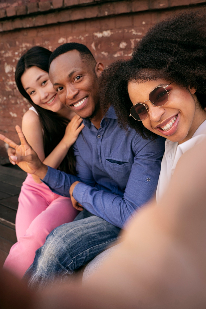 side-view-smiley-friends-taking-selfie